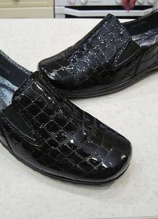 Кожание туфлі мокасини 36р lunar (італія)