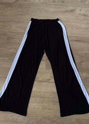 Чёрные широкие штаны с лампасами из вискозы h&m
