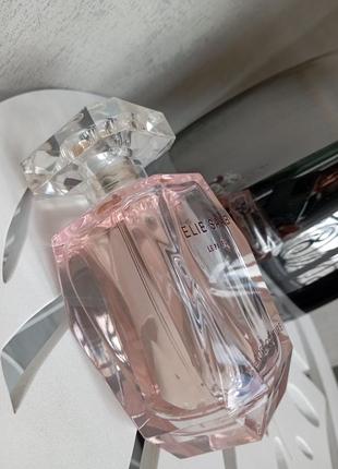 Распил туал.вода elie saab le parfum rose couture4 фото