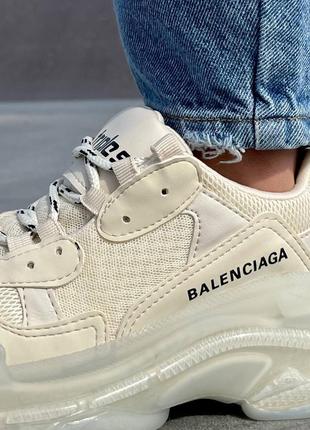 Balenciaga triple s beige бежевые кроссовки баленсиага10 фото