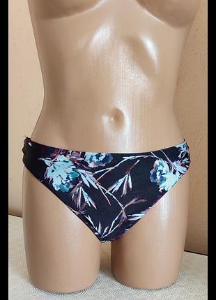 Чудові плавочки !