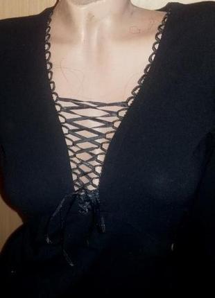 Чёрное платье тёплое со шнуровкой s-m2 фото