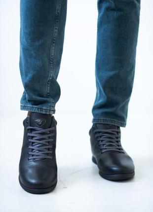 Стильные кроссовки,спортивные ботинки мужские кожаные черные зимние кожа мех (зима 2022-2023)3 фото