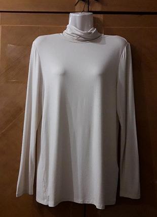 Брендова віскозна  водолазка гольф від  бельгійського бренда  jbc