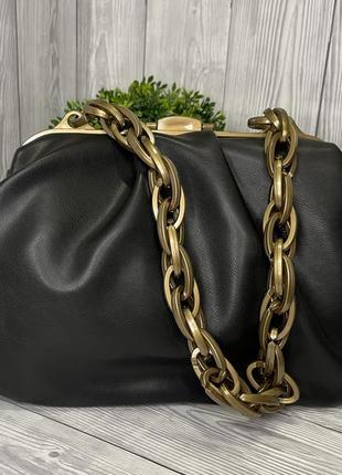 Чорна сумка