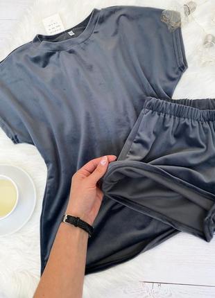 Велюрова плюшева піжама трійка футболка+шорти + штани2 фото