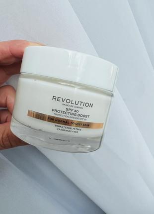 Revolution skincare moisture cream зволожуючий крем spf 30