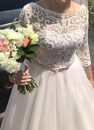 Свадебное платье