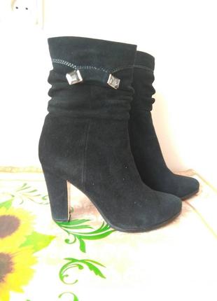 Осінні черевички  черевики ботинки ботінки 38 розмір.  натуральна замша