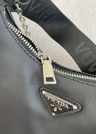 Шикарна, трендова чорна жіноча сумочка6 фото