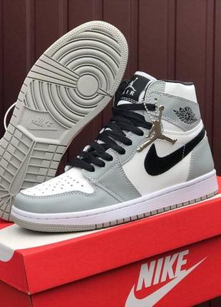 Р.44, 45 кросівки nike air jordan 1 whiteblack high og (сіро/біло/чорні)3 фото