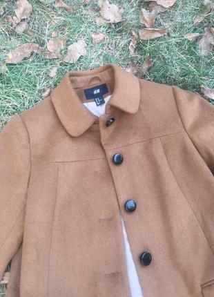 Стильное пальто h&m с воротником на пуховицах5 фото