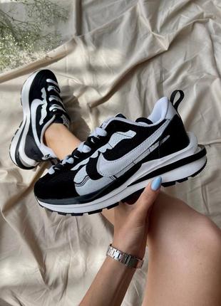 Кросівки nike vaporwaffle sport fuschia x sacai black1 фото