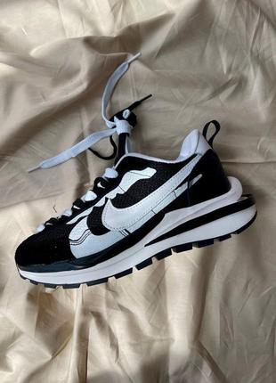 Кросівки nike vaporwaffle sport fuschia x sacai black5 фото