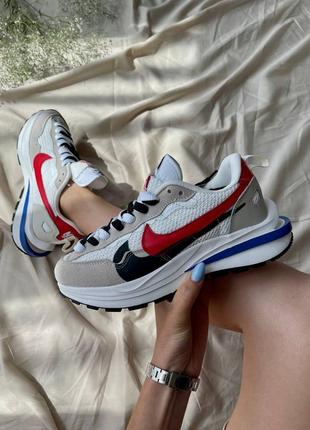 Кросівки nike vaporwaffle sport fuschia x sacai white red4 фото