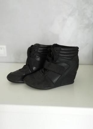Снікерси
