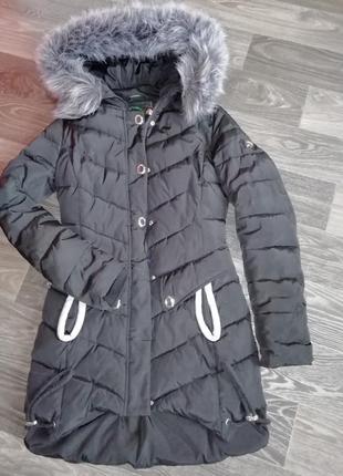 Зимова жіноча курточка1 фото