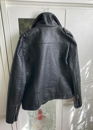 New look 10рр s/m чёрная куртка косуха с дефектом5 фото