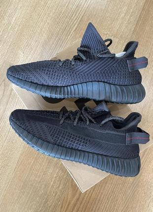 Кроссовки yeezy boost 35010 фото