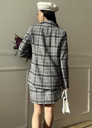 Женский стильный  пиджак в клетку классический строгий модный 2022-20235 фото