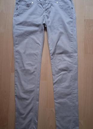 Джинси світло сірого кольору