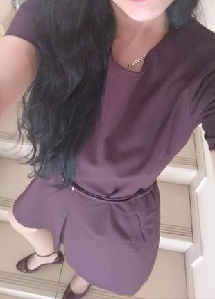 Сукня 
с поясом в комплекте