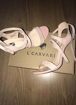 Босоніжки luciano carvari під відновлення фарби