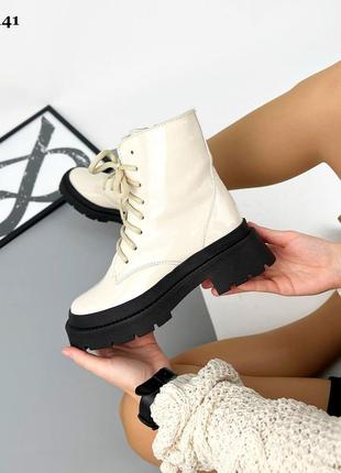 Черевики, молочний, натуральна лакована шкіра, демі/зима