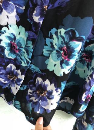 Трендовая блуза в цветы живопись от бренда atmosphere3 фото