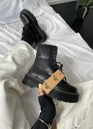 Женские ботинки dr.martens на меху1 фото