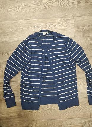 Джемпер на гудзиках gap