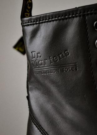 Черные ботинки из натуральной кожи dr. martens4 фото