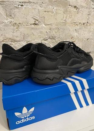 Кроссовки adidas ozweego новые, оригинал, черные4 фото