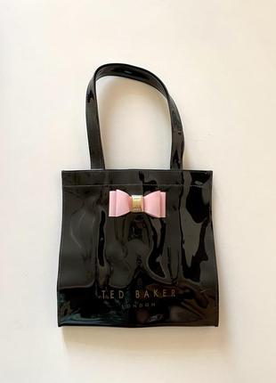 Чёрная фирменная лакированная сумочка шоппер ted baker2 фото