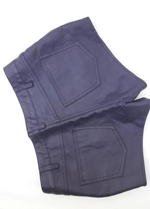 Классные шорты из экокожи с замочками спереди бренда bik bok2 фото
