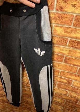 Спортивні штани adidas жіночі3 фото