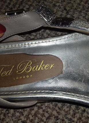 Босоножки ted baker, р.363 фото