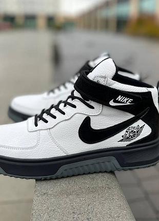 Чоловічі шкіряні зимові кросівки nike