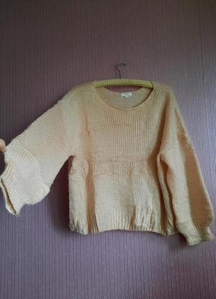 Стильний персиковий французький светр теплий та майже невагомий в стилі бохо з рукавами буф8 фото