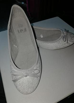 F&f туфлі
