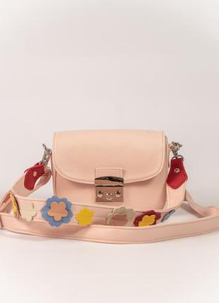 Маленькая женская розовая сумка клатч через плечо пудровая мини сумочка кросс-боди4 фото