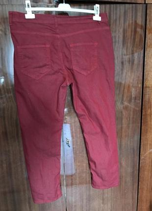 Фирменные джинсы зауженные красного цвета р 202 фото