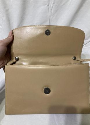 Бежева сумка-клатч з натуральної шкіри made in italy3 фото
