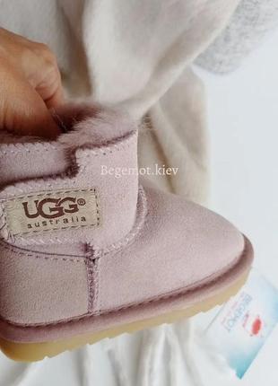 Дитячі уги на дівчинку натуральні уги ugg australia1 фото