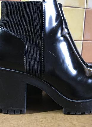Ботинки осенние женские zara