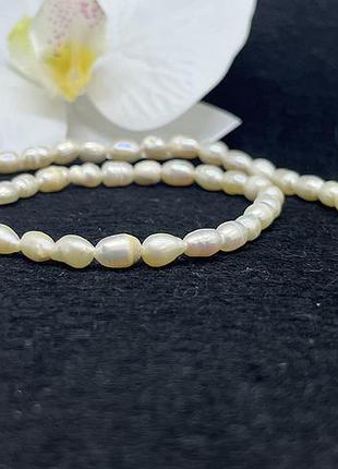 Нити натуральный речной жемчуг  рис  5-7 мм 37 см