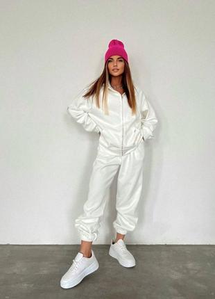 Шикарный костюм на флисе