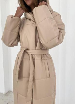 Крута подовжена жіноча куртка пальто з екошкіри об'ємна тепла4 фото