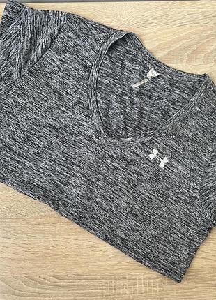 Спортивна футболка under armour
