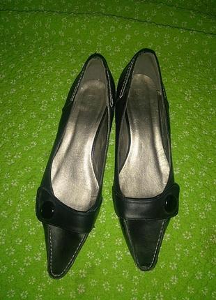 Туфлі clara barson